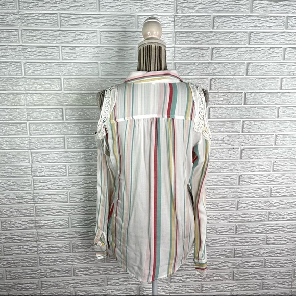 Maurices Multicolored Striped Cold Shoulder Button Up Shirt Size Medium w/ Lace - Picture 6 of 10
